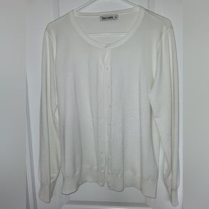 White cardigan button up sweater XL. Grace Karin